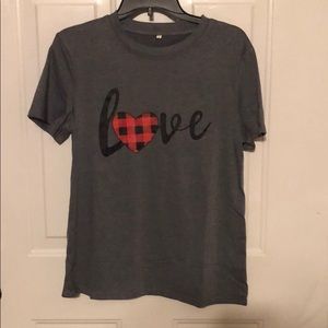 Woman’s small t shirt